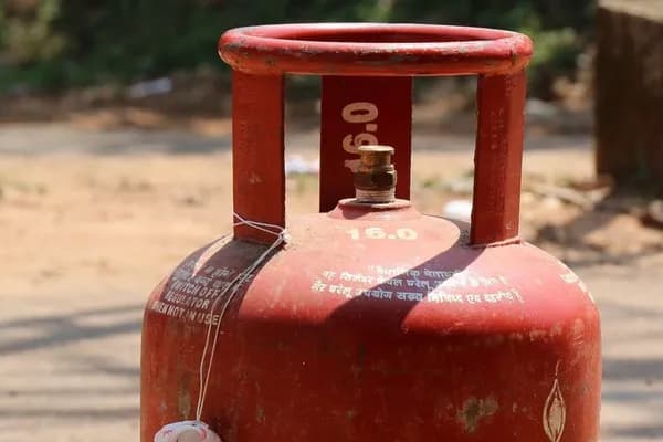 The curious case of an unused LPG cylinder