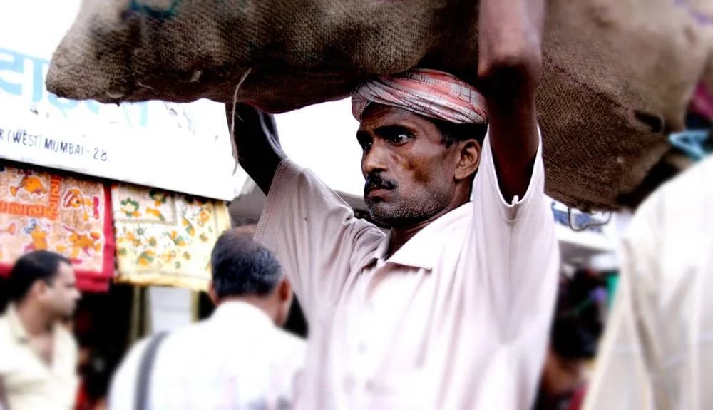 The used and discarded workers of India